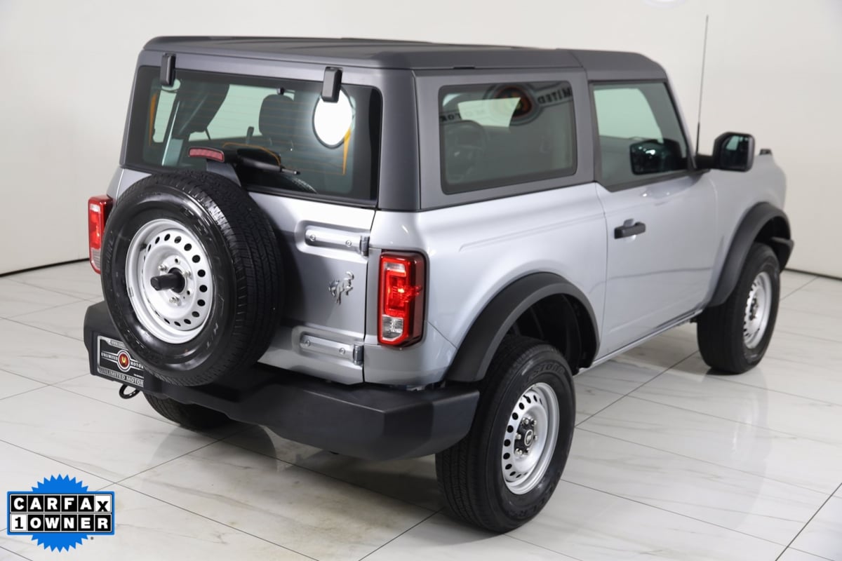 2022 Ford Bronco Base photo 46