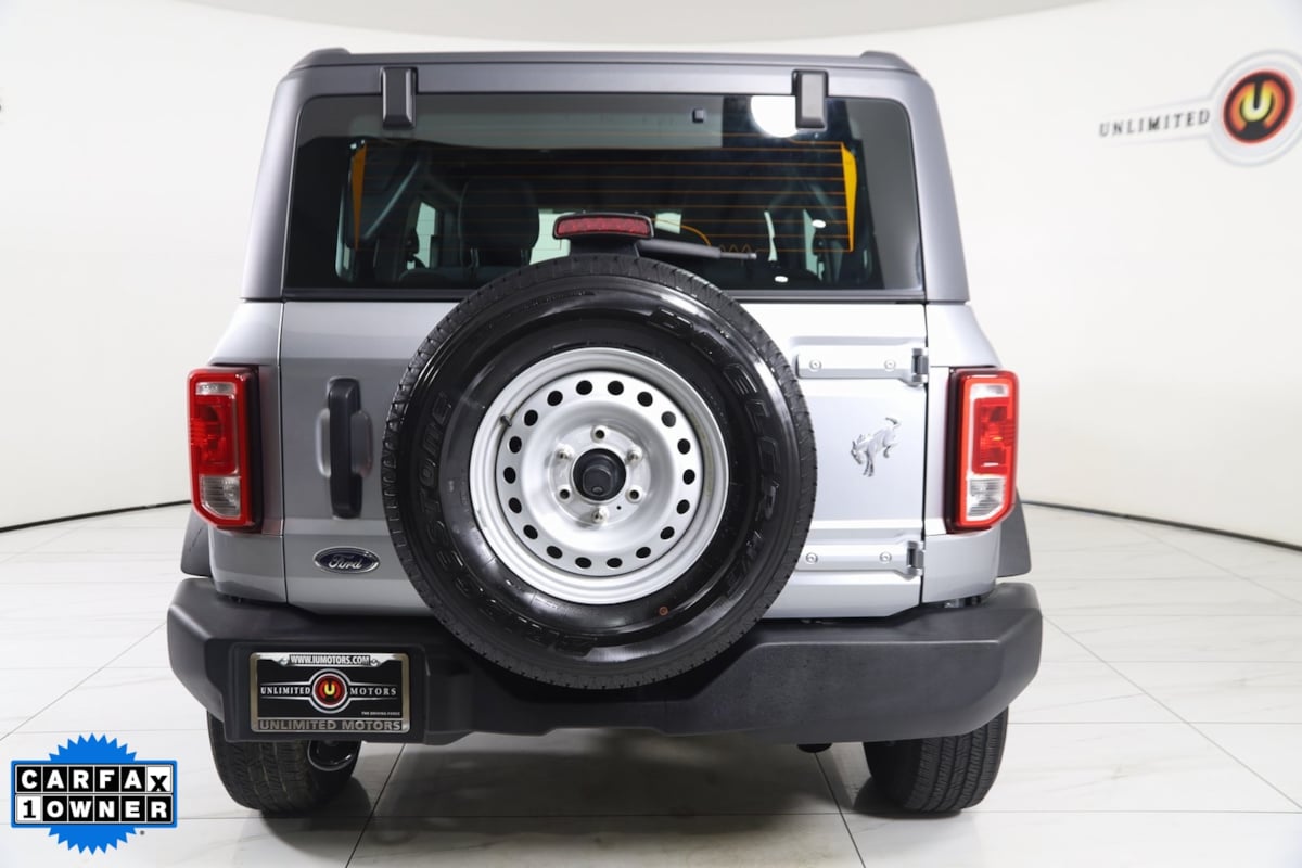 2022 Ford Bronco Base photo 47