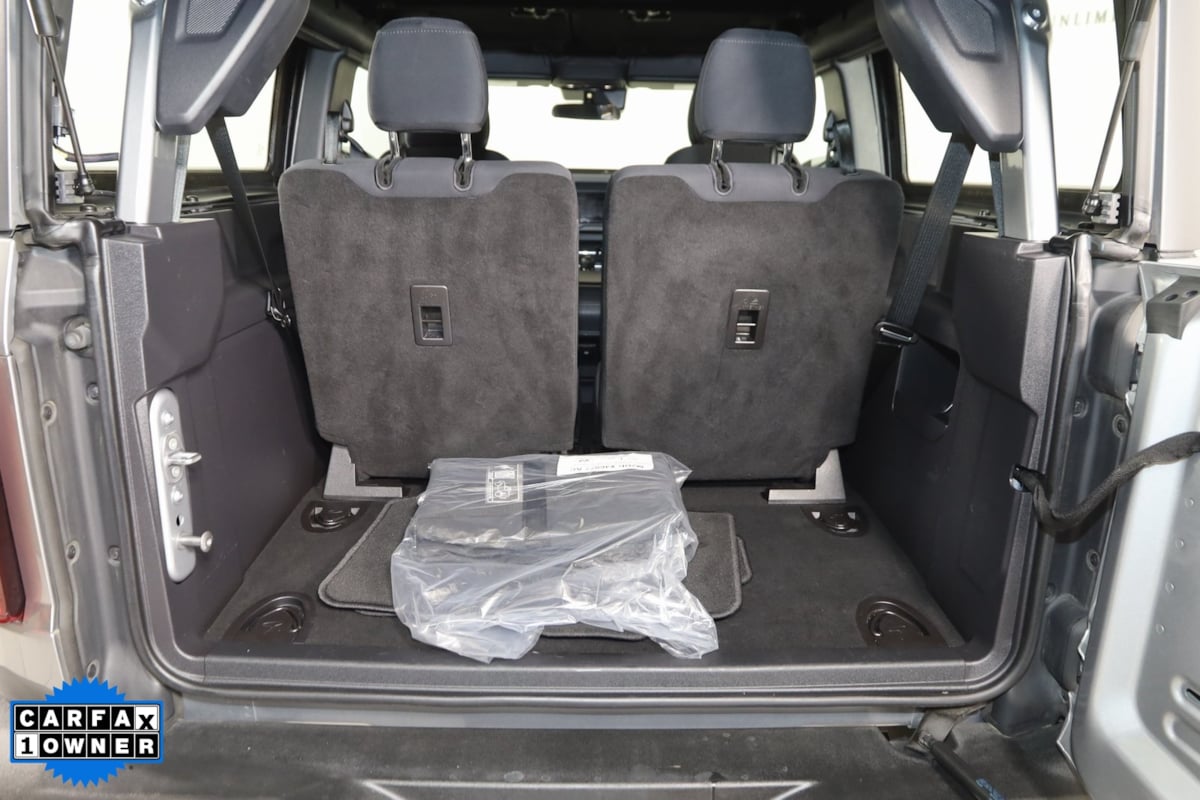 2022 Ford Bronco Base photo 49
