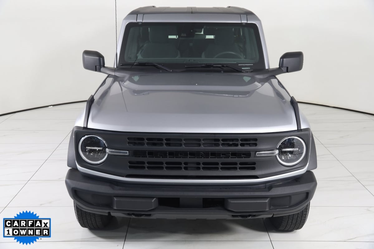 2022 Ford Bronco Base photo 52