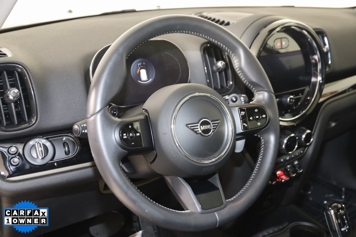2023 Mini Countryman Signature photo 4