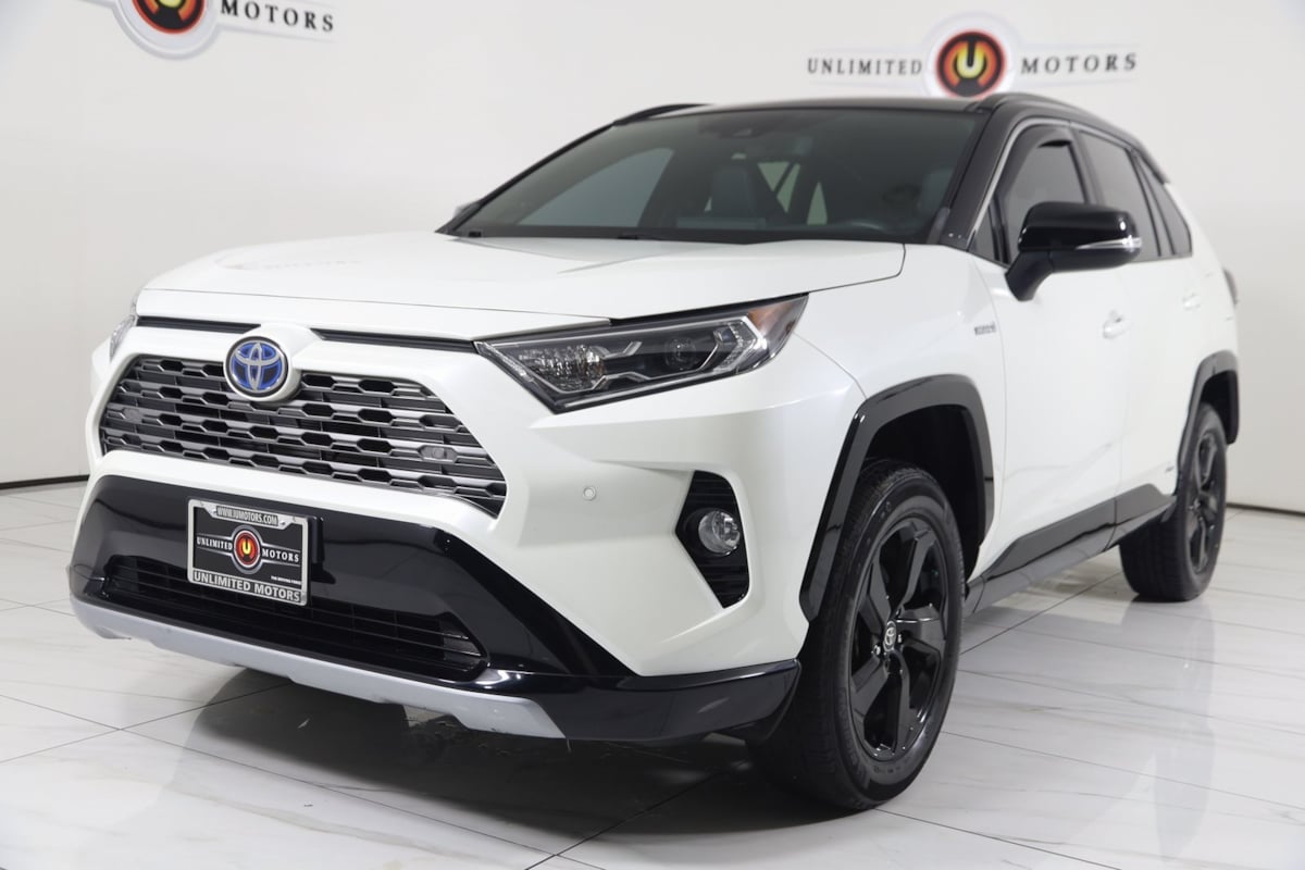2021 Toyota RAV4 Hybrid XSE photo 5