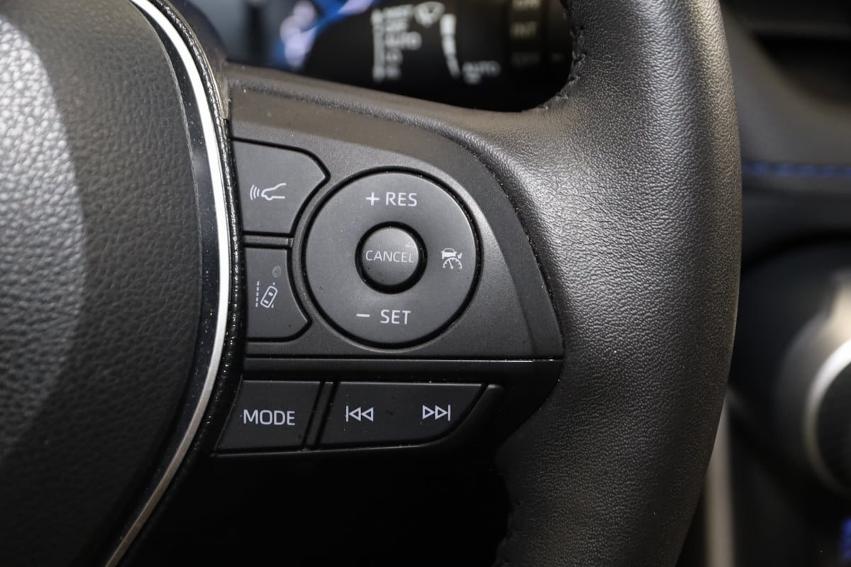 2021 Toyota RAV4 Hybrid XSE photo 39