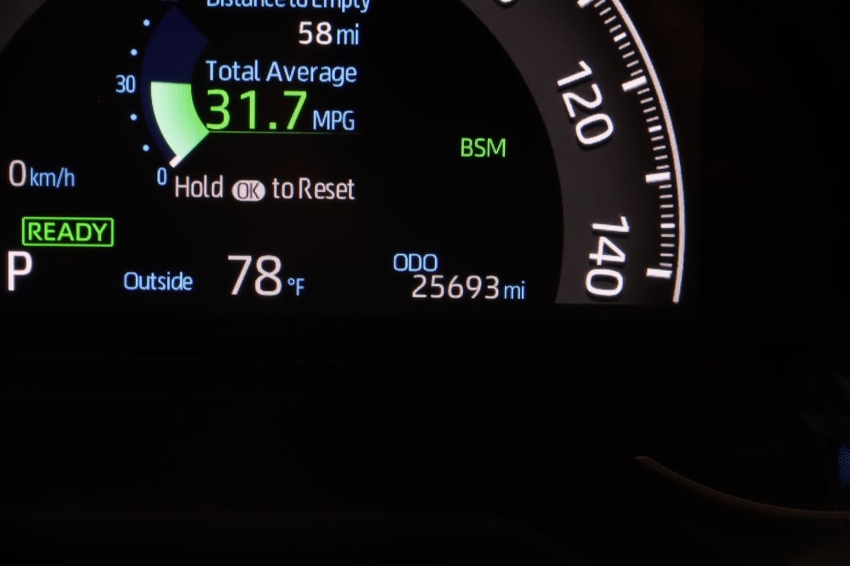 2021 Toyota RAV4 Hybrid XSE photo 41