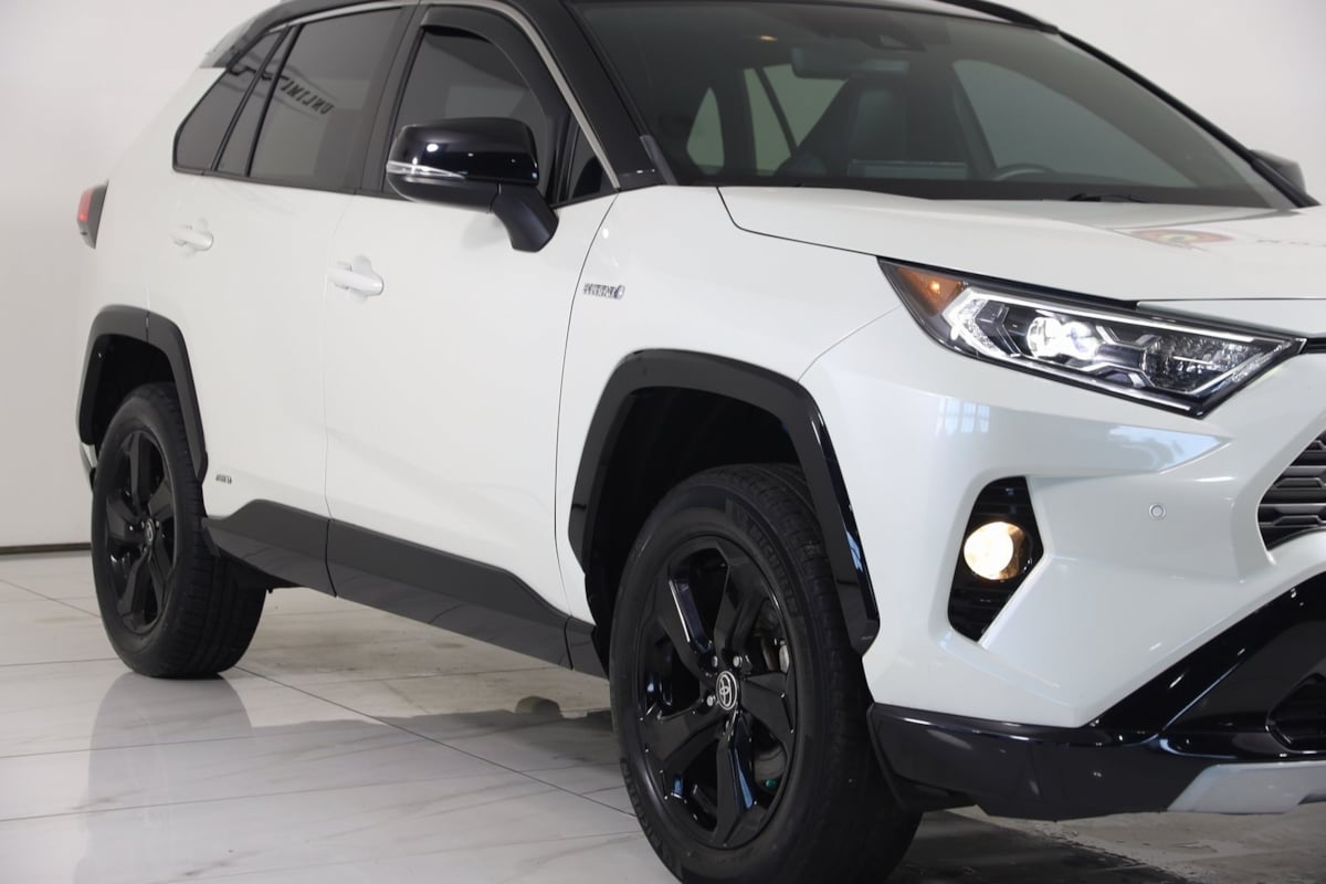 2021 Toyota RAV4 Hybrid XSE photo 43