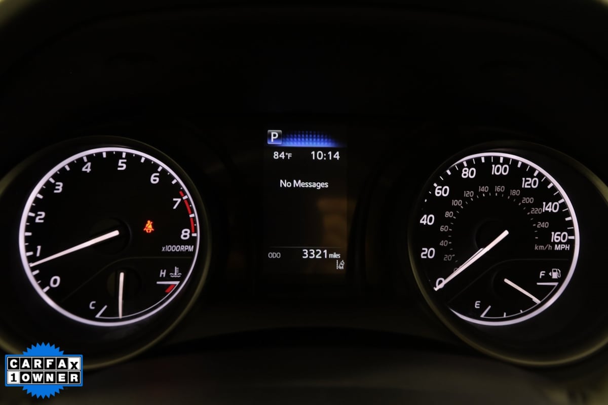 2024 Toyota Camry SE photo 18