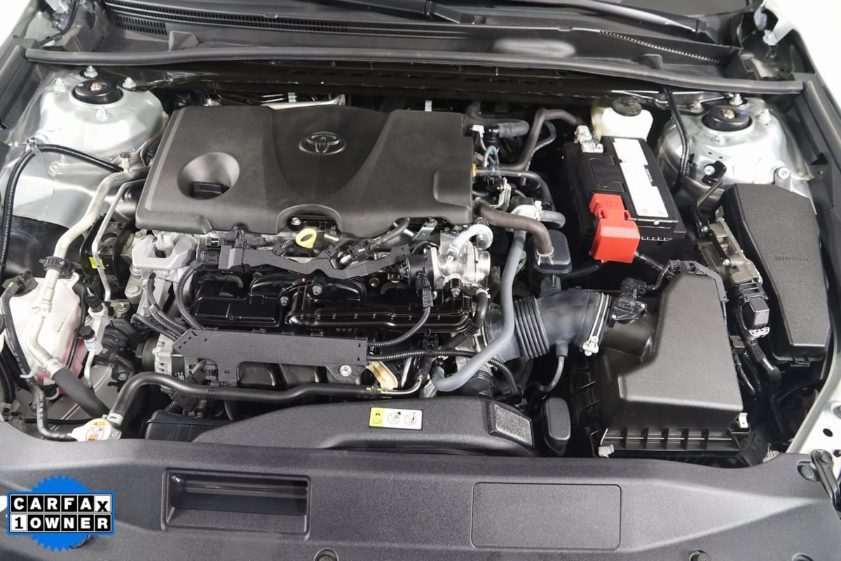 2024 Toyota Camry SE photo 19