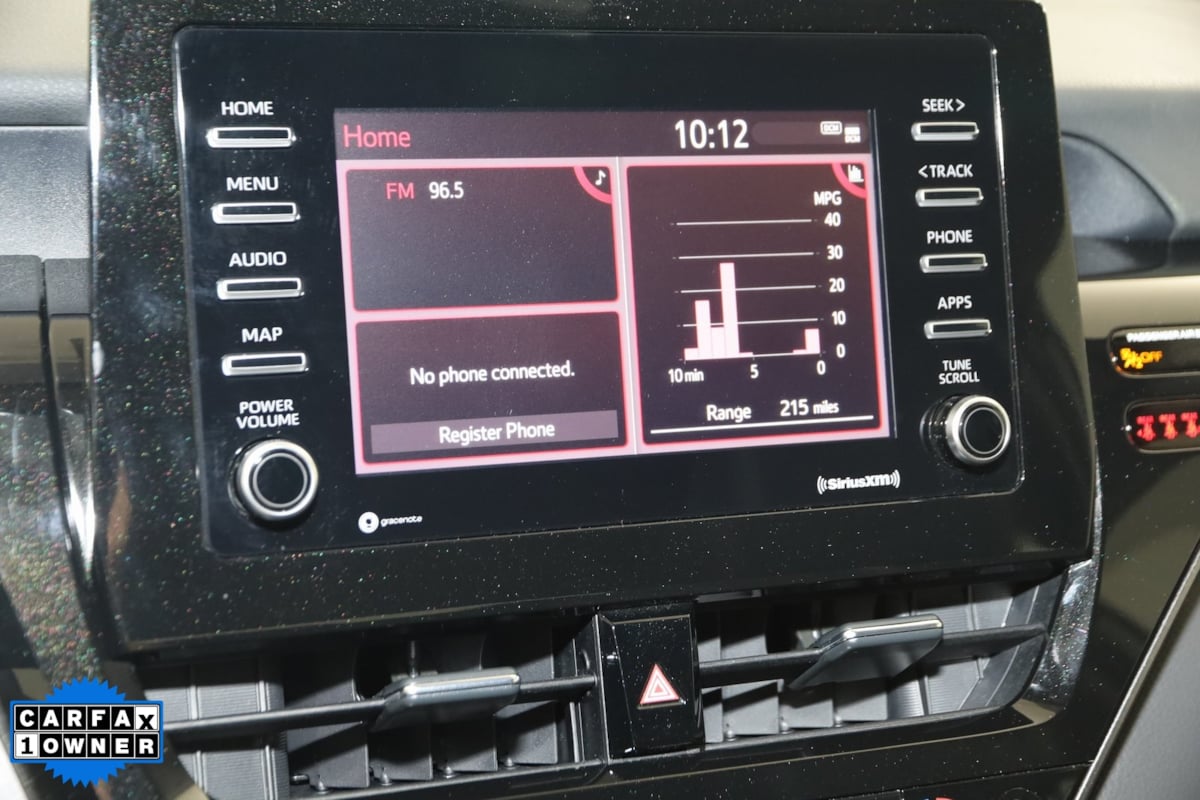 2024 Toyota Camry SE photo 33