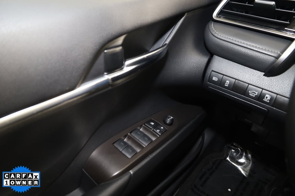 2024 Toyota Camry SE photo 34