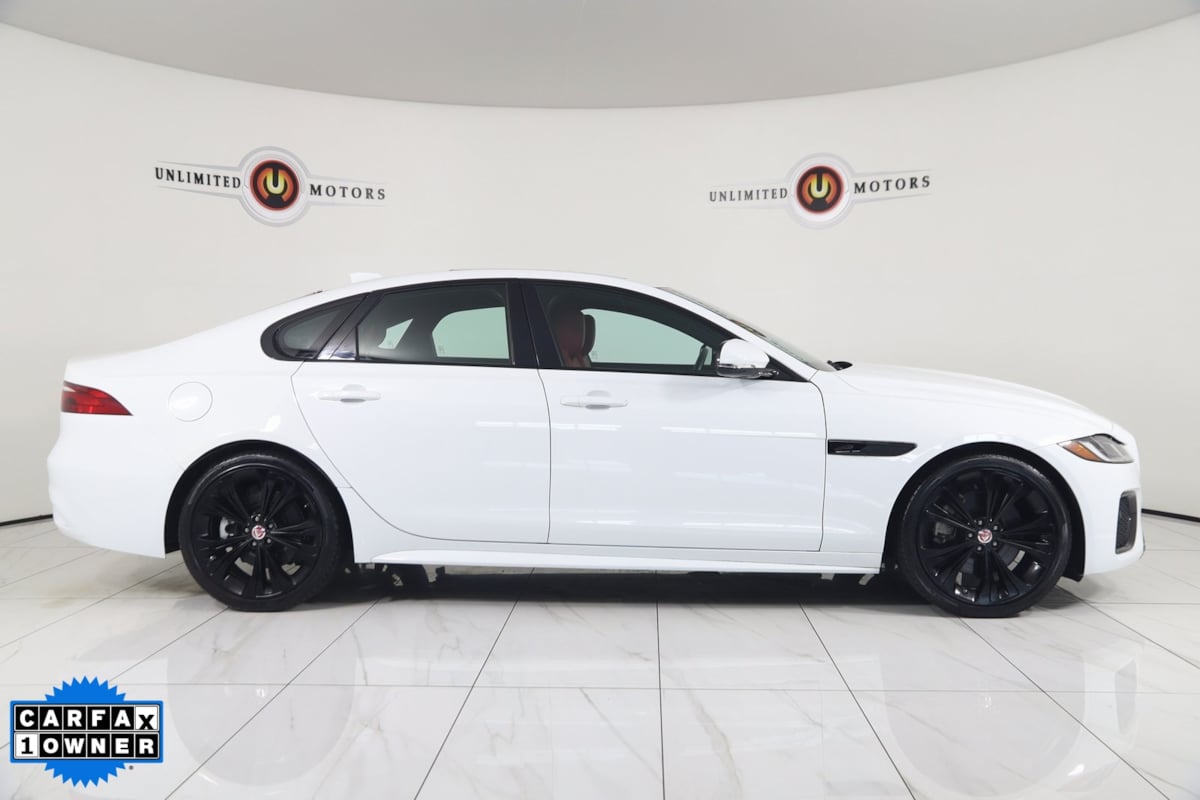 2023 Jaguar XF R-Dynamic SE photo 2