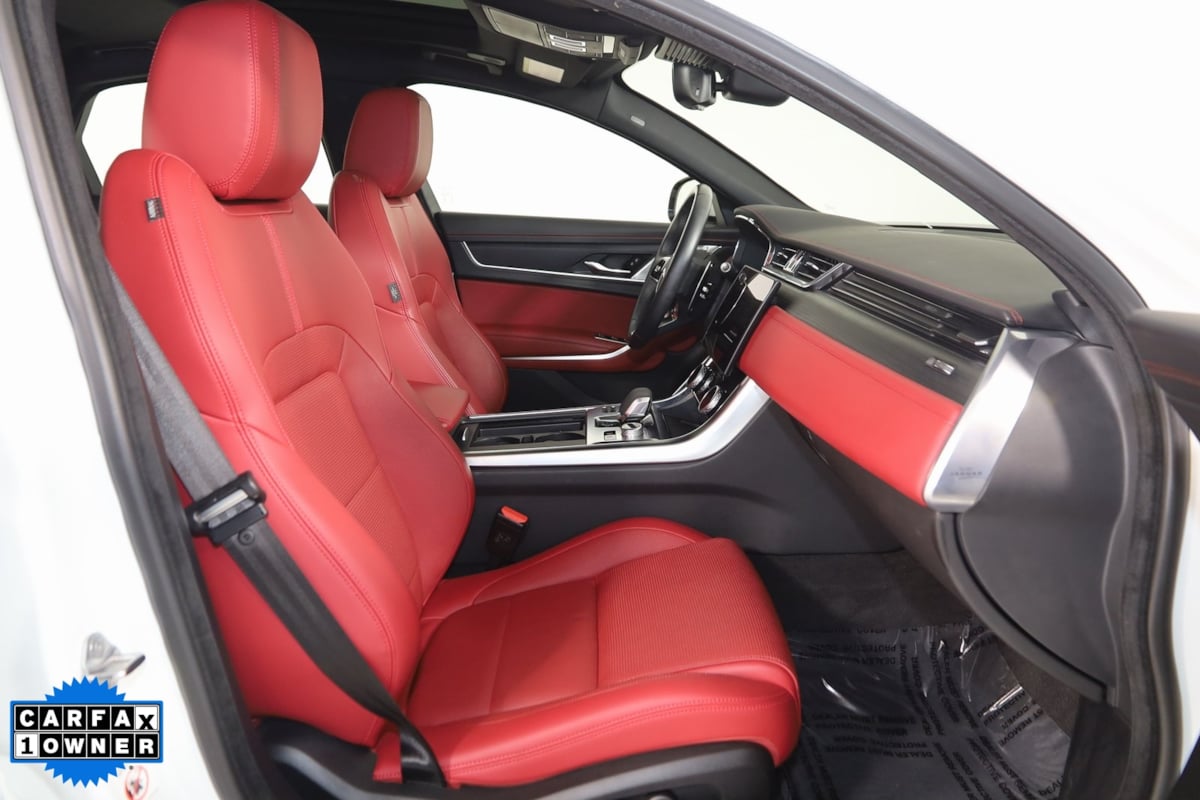 2023 Jaguar XF R-Dynamic SE photo 10