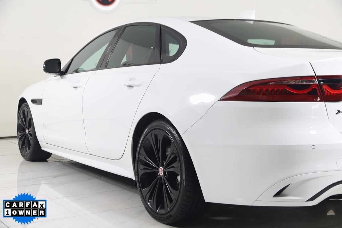 2023 Jaguar XF R-Dynamic SE photo 28