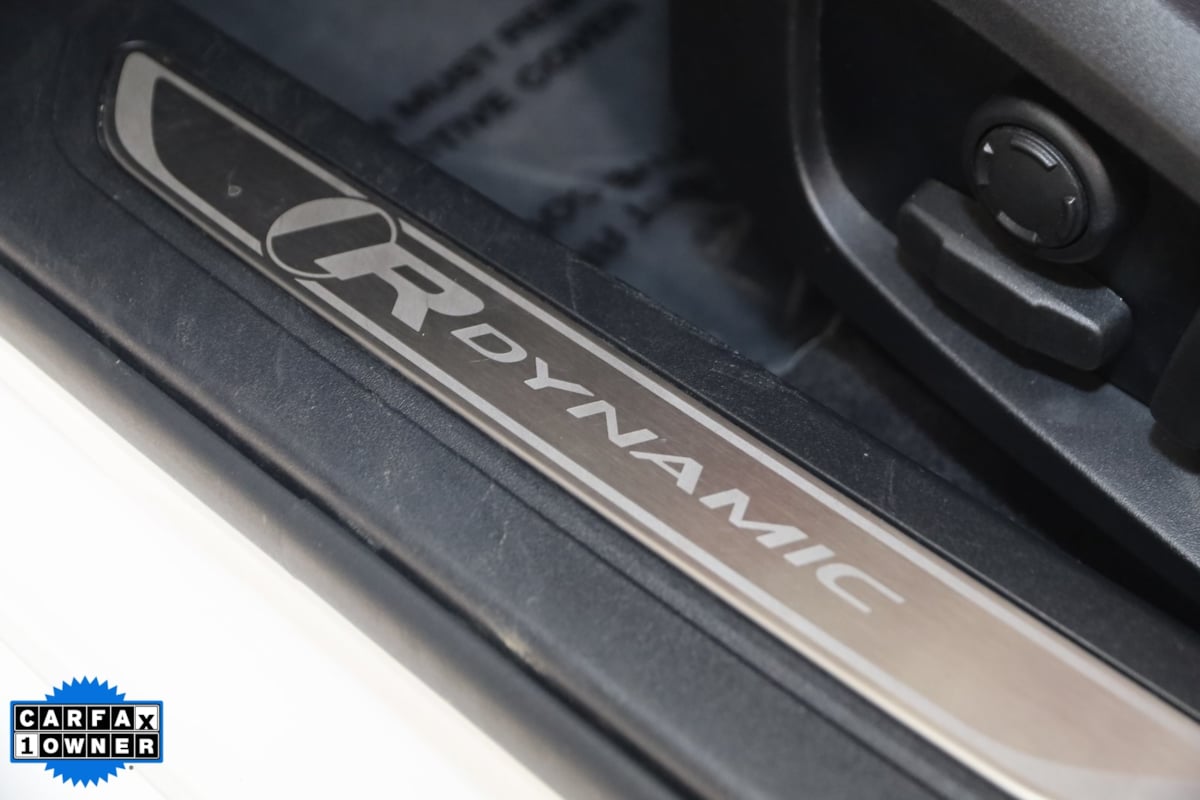 2023 Jaguar XF R-Dynamic SE photo 34