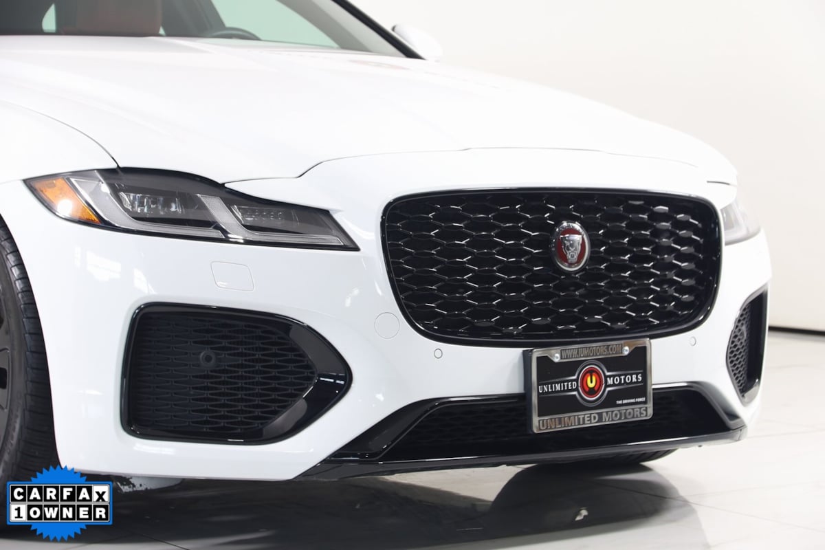 2023 Jaguar XF R-Dynamic SE photo 57