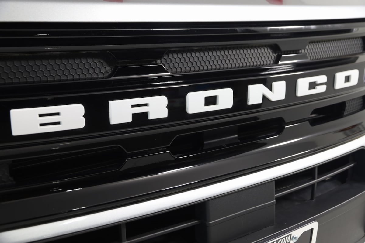 2023 Ford Bronco Sport Outer Banks photo 17