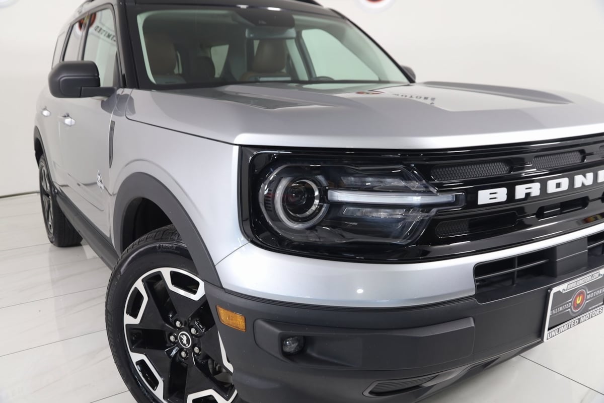 2023 Ford Bronco Sport Outer Banks photo 18