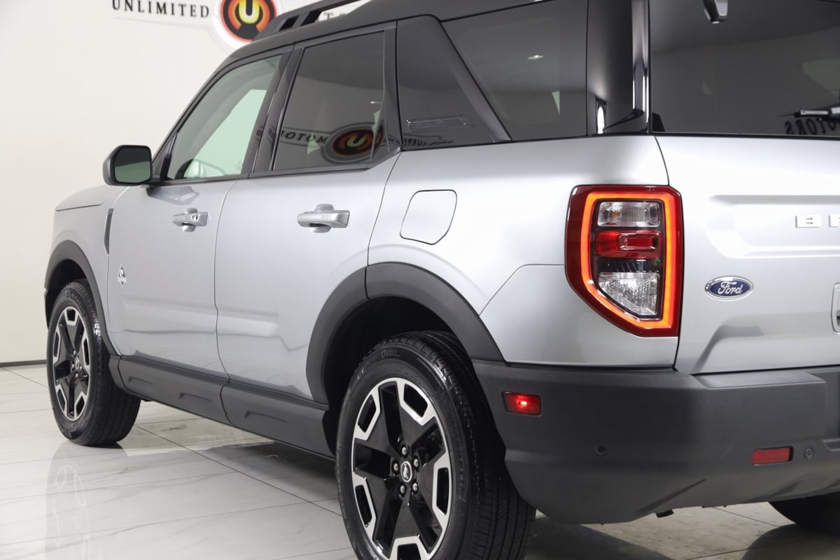 2023 Ford Bronco Sport Outer Banks photo 25