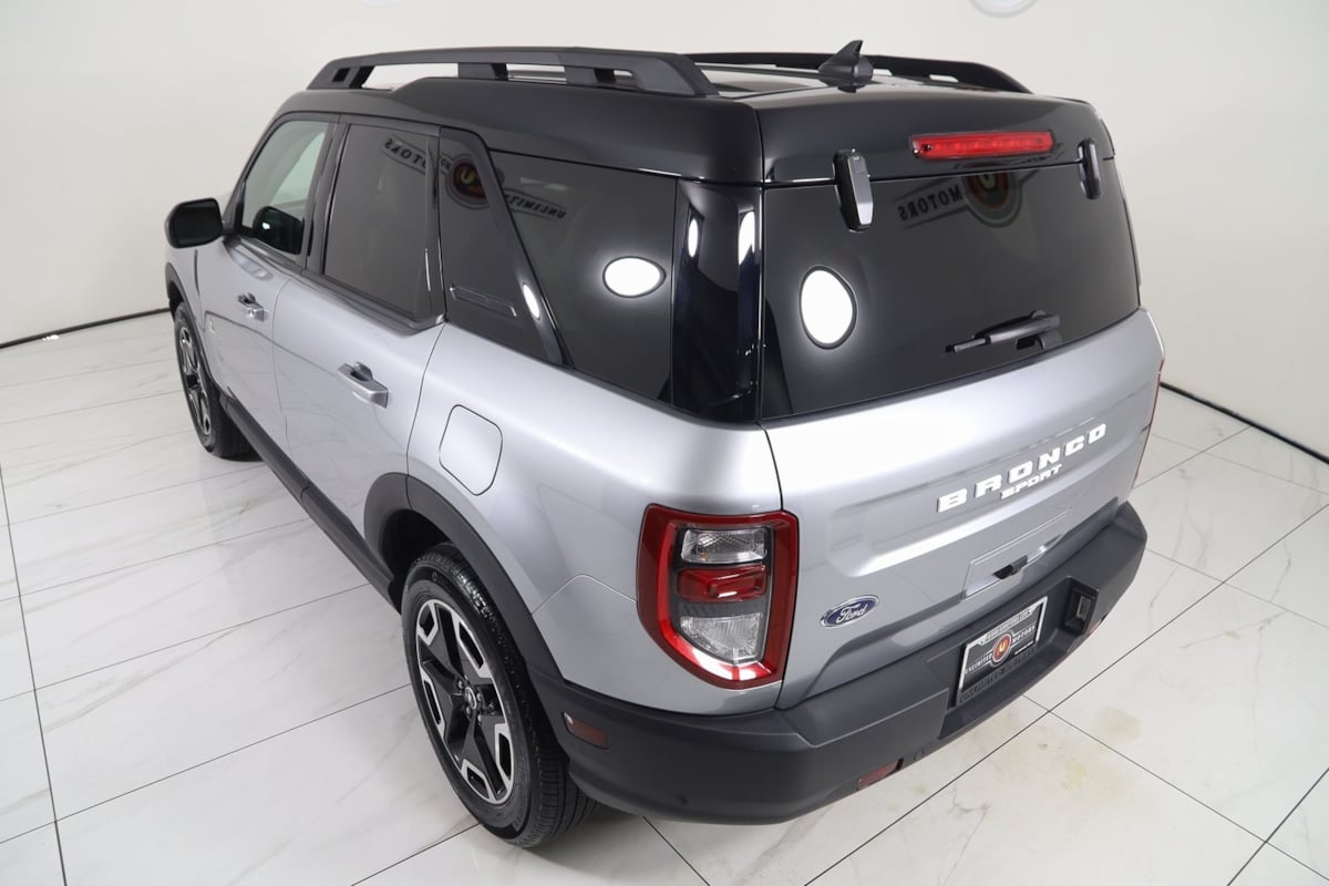 2023 Ford Bronco Sport Outer Banks photo 26