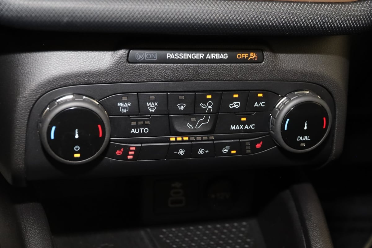 2023 Ford Bronco Sport Outer Banks photo 32