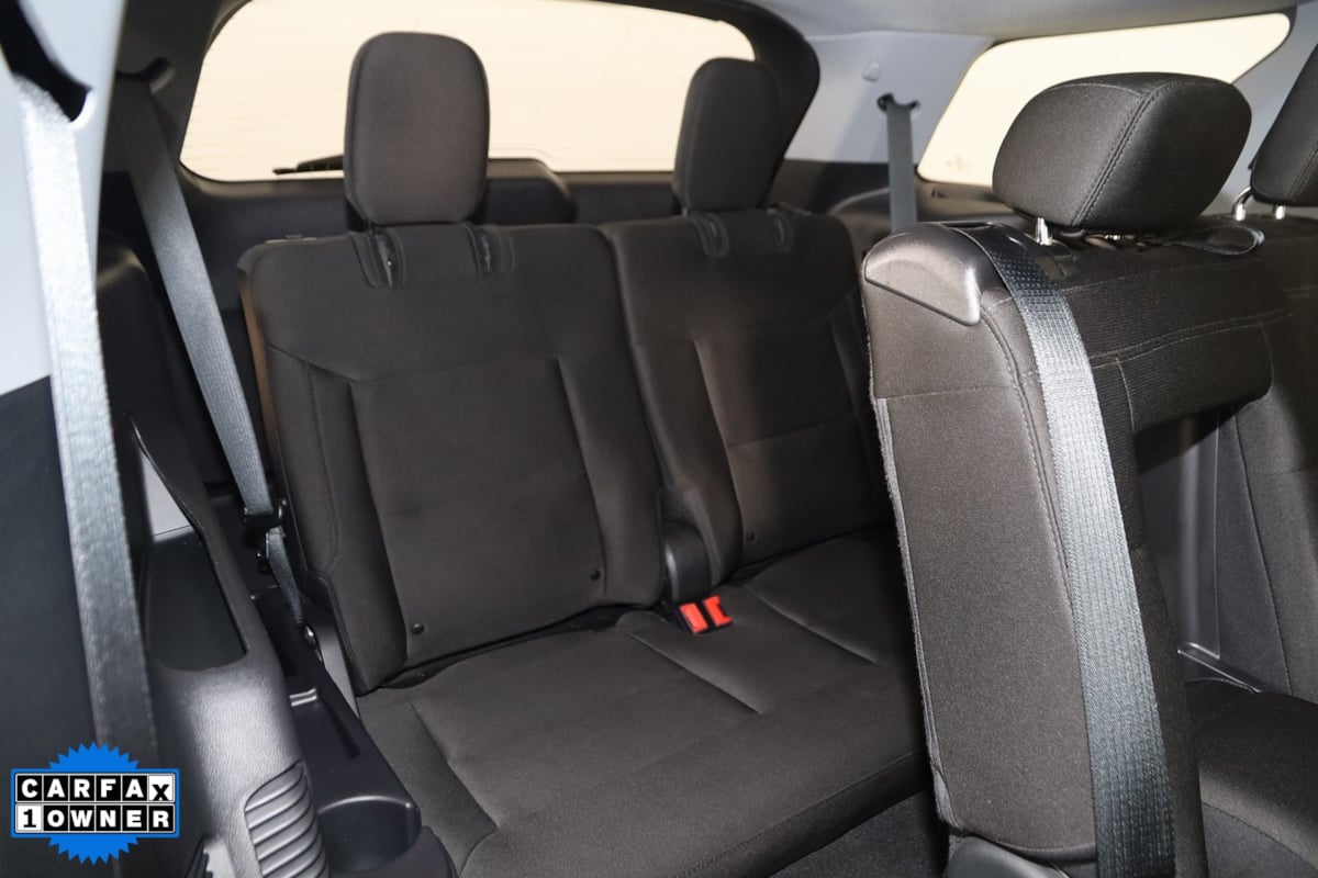 2022 Ford Explorer XLT photo 11