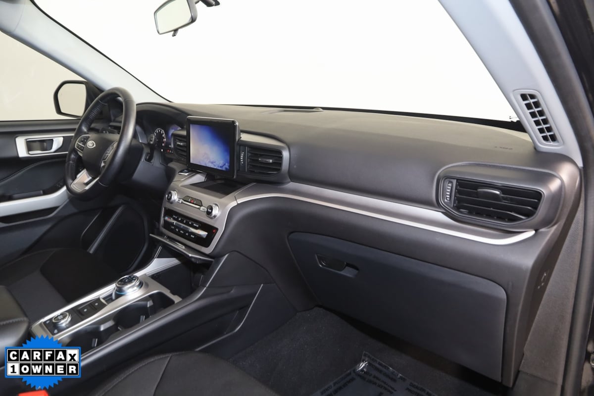 2022 Ford Explorer XLT photo 44