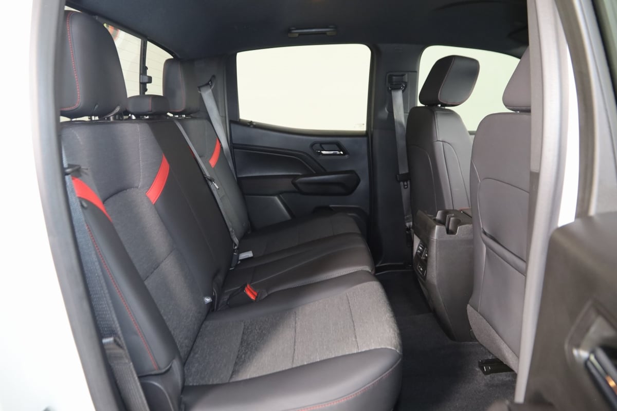 2023 Chevrolet Colorado Z71 photo 12