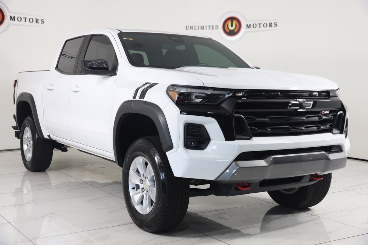 2023 Chevrolet Colorado Z71 photo 21