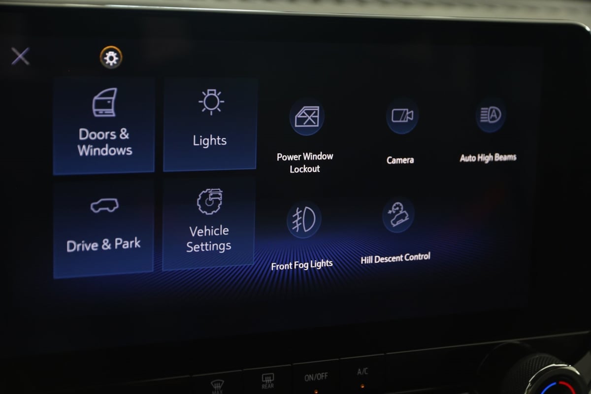 2023 Chevrolet Colorado Z71 photo 35