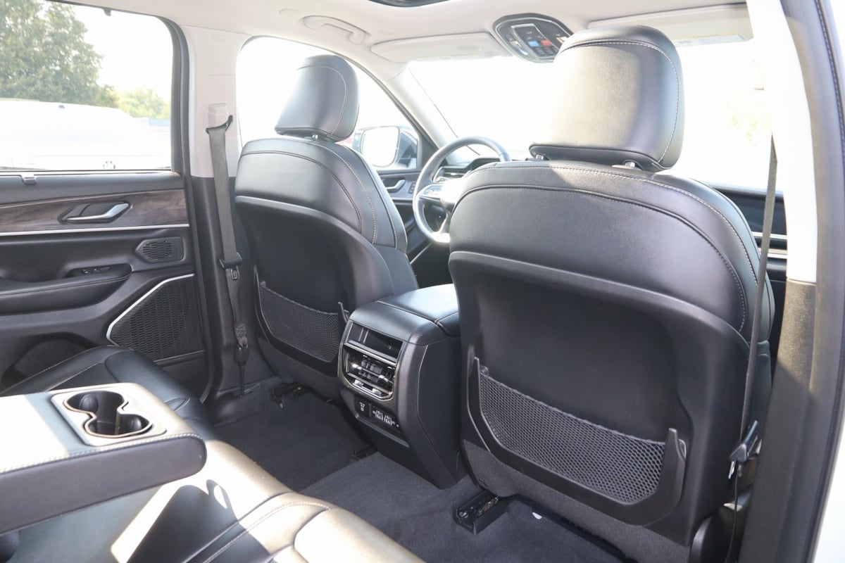 2023 Jeep Cherokee 4xe photo 12