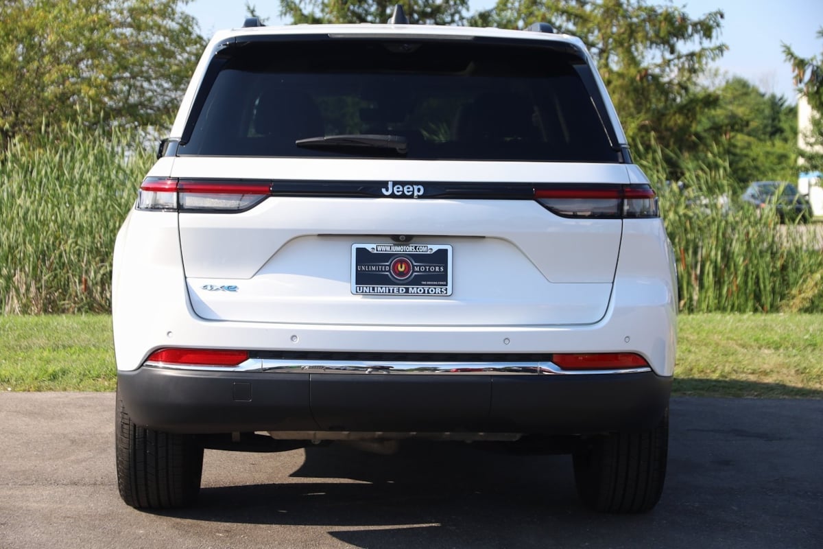 2023 Jeep Cherokee 4xe photo 59