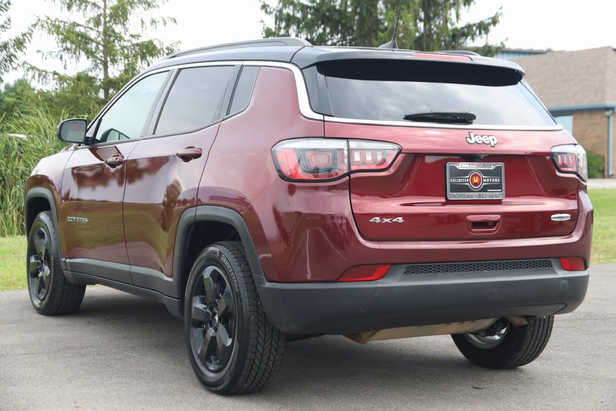 2020 Jeep Compass Latitude photo 4