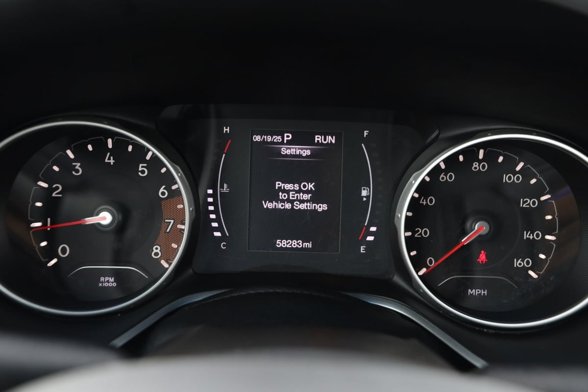 2020 Jeep Compass Latitude photo 17