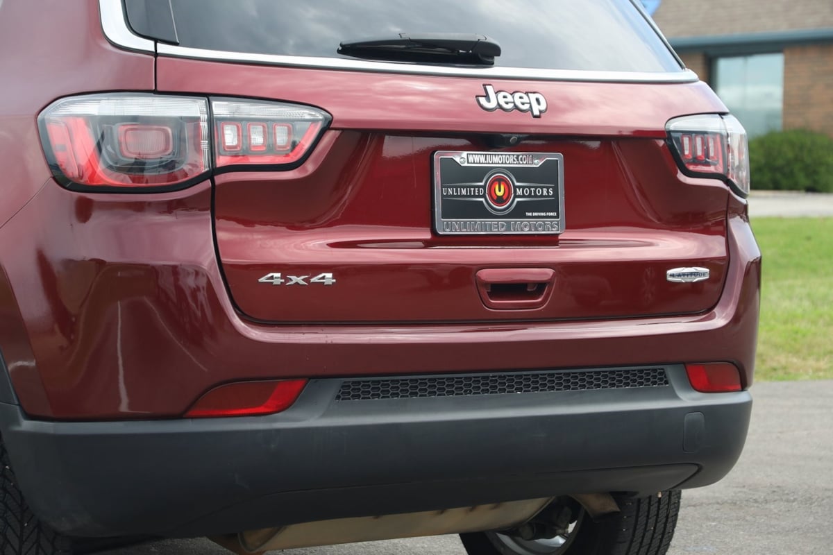 2020 Jeep Compass Latitude photo 22