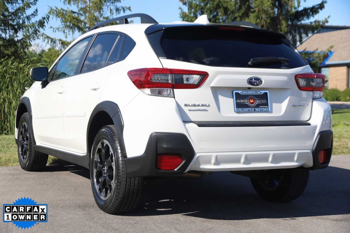 2022 Subaru Crosstrek Premium photo 2