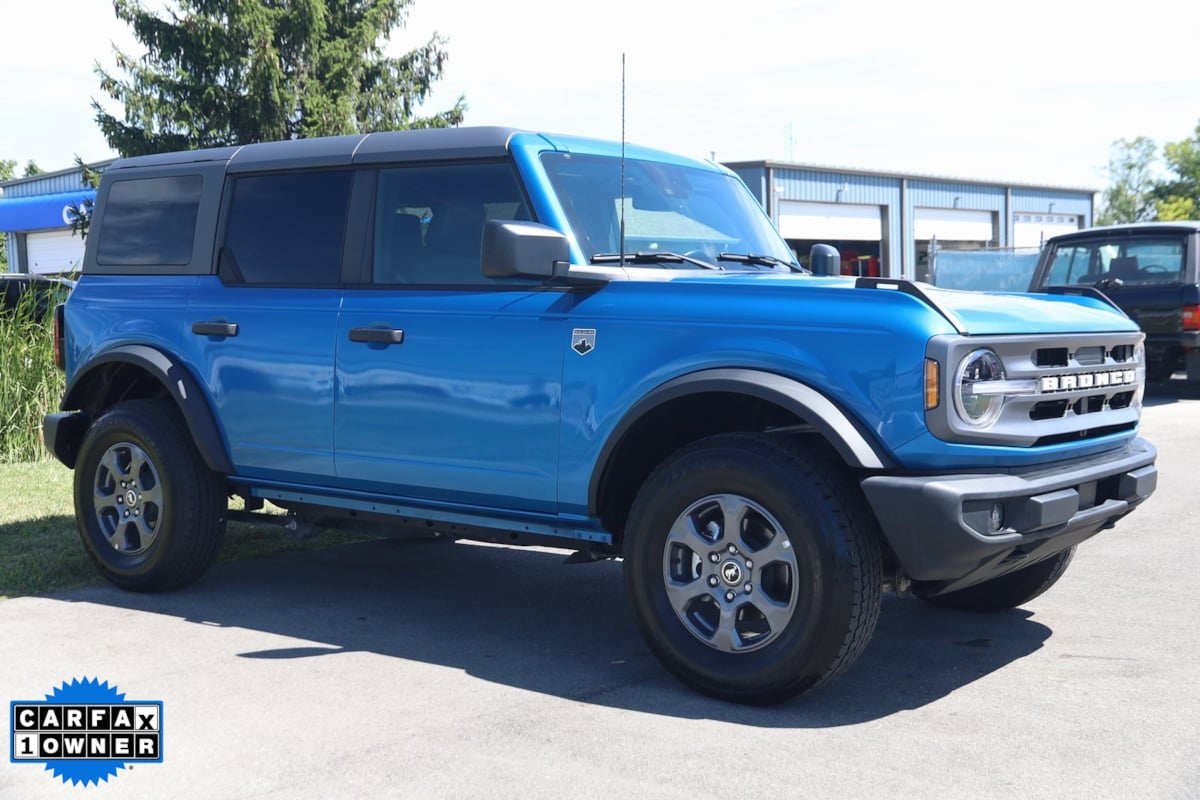 2024 Ford Bronco Big Bend photo 2