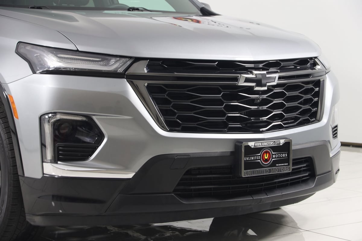 2023 Chevrolet Traverse Premier photo 7