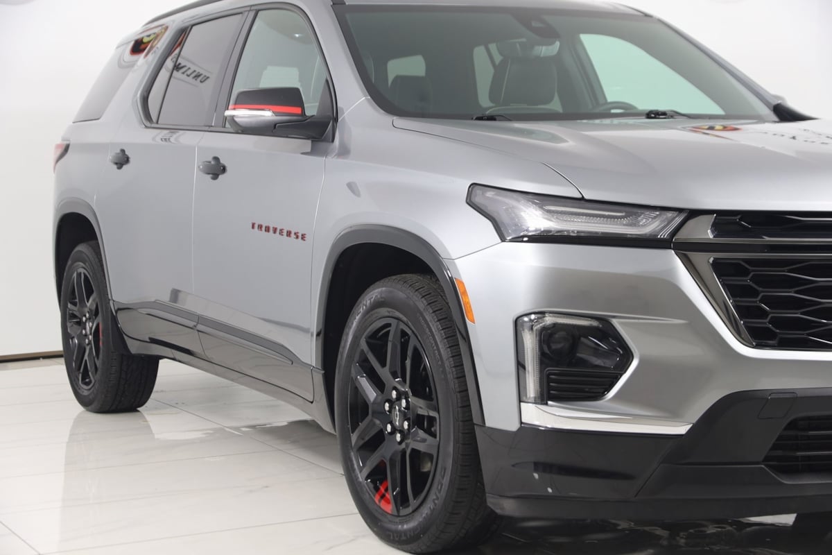 2023 Chevrolet Traverse Premier photo 8