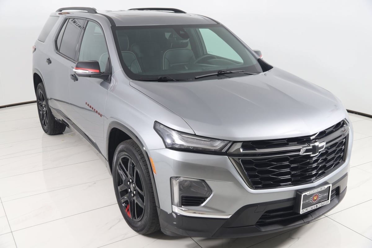 2023 Chevrolet Traverse Premier photo 10