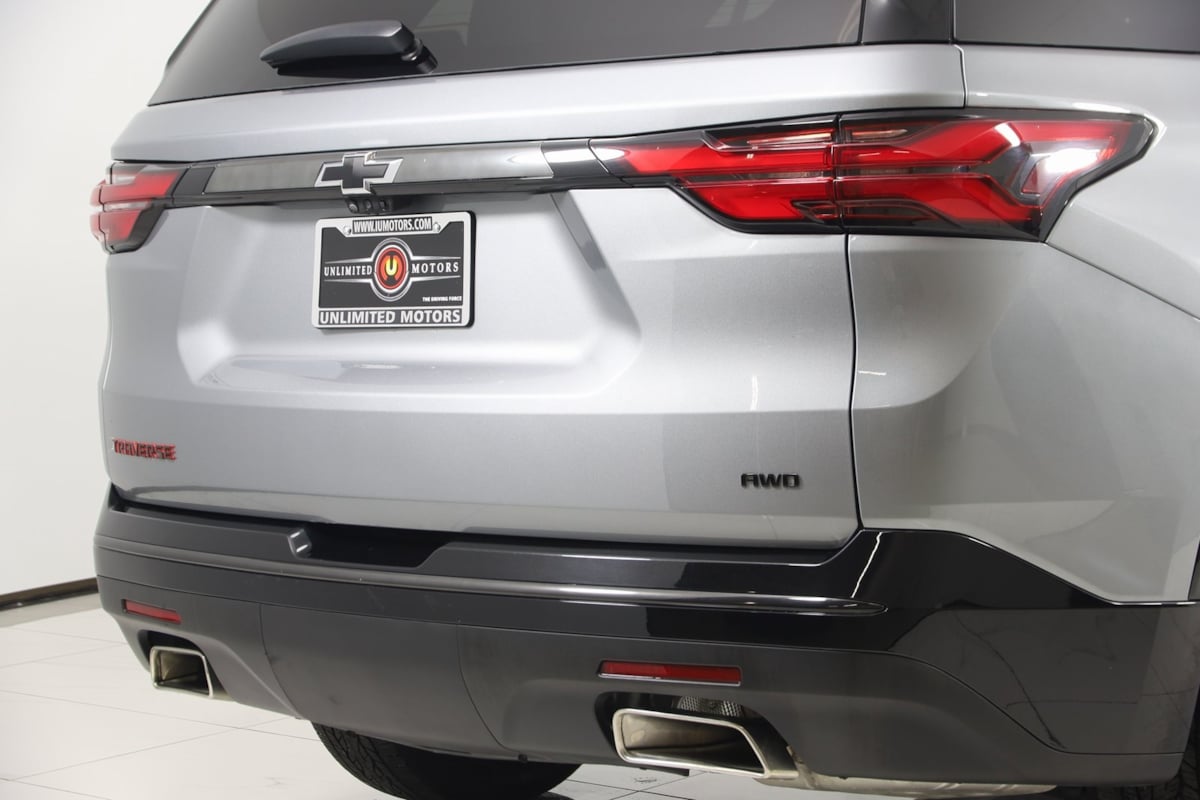 2023 Chevrolet Traverse Premier photo 18