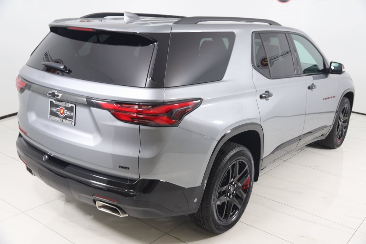2023 Chevrolet Traverse Premier photo 20