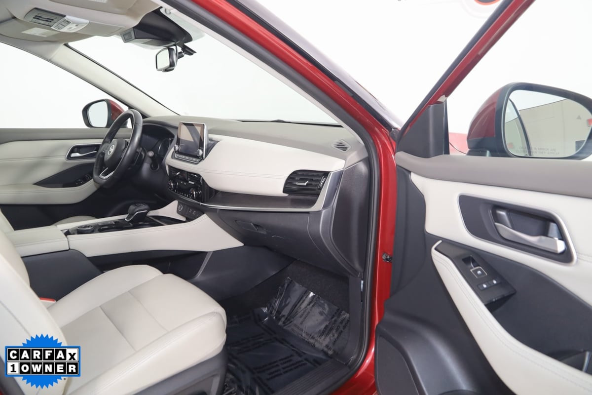 2021 Nissan Rogue SL photo 38