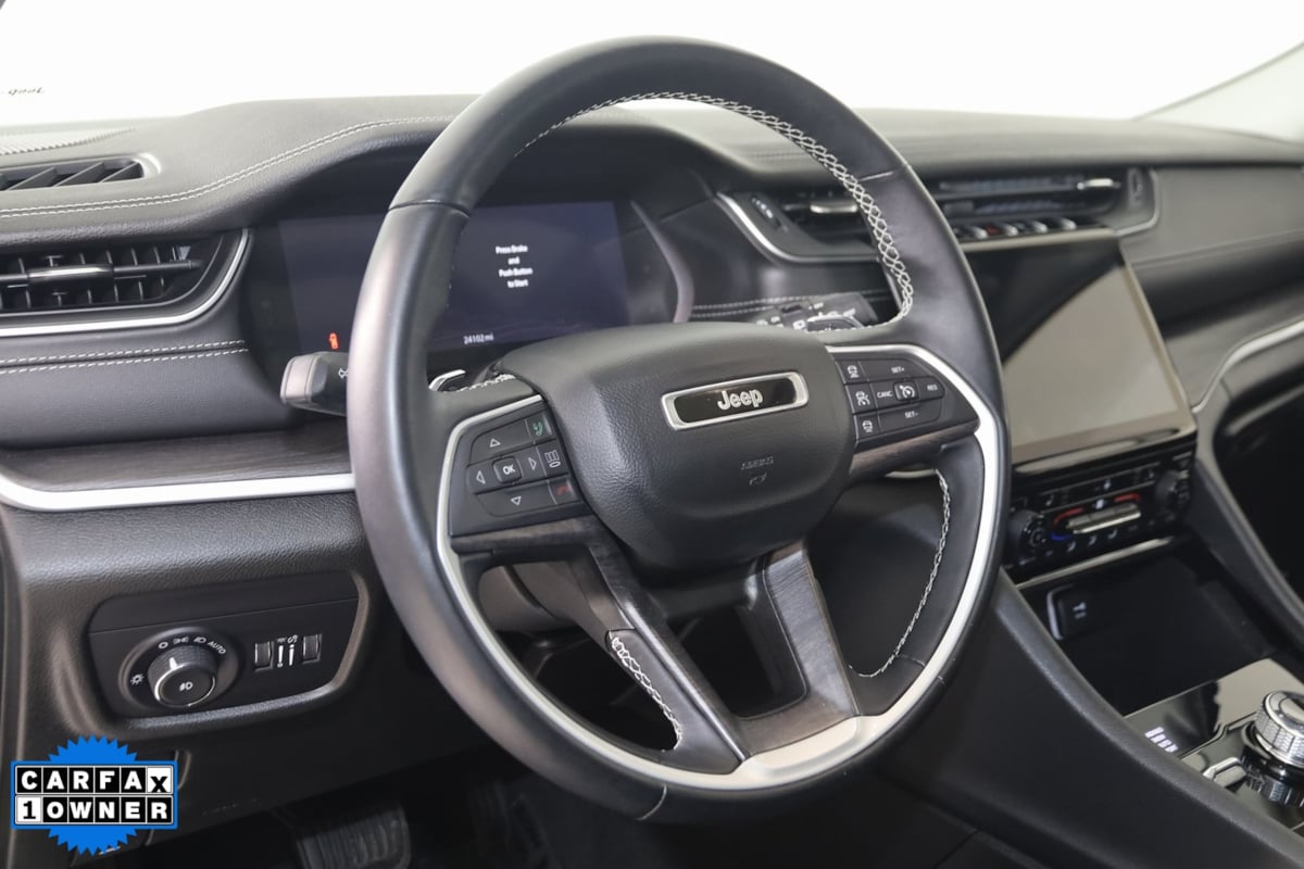 2022 Jeep Grand Cherokee Limited photo 3