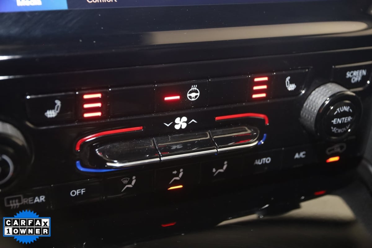 2023 Jeep Cherokee Base photo 8