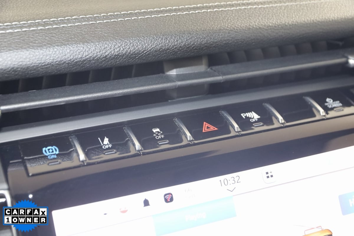2023 Jeep Cherokee Base photo 32