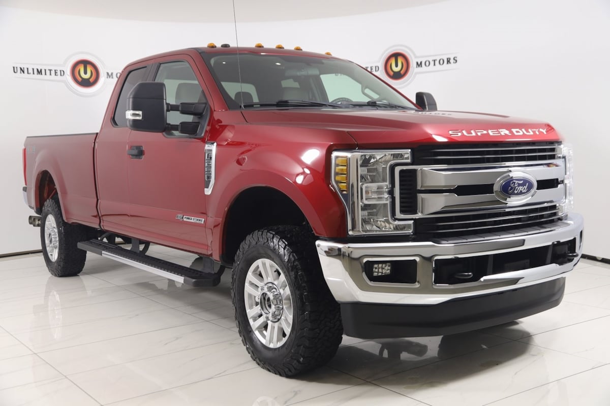 2019 Ford F-250 XLT photo 17