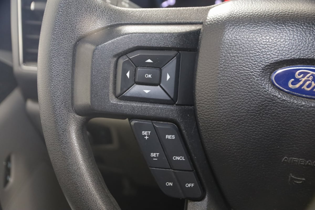 2019 Ford F-250 XLT photo 32