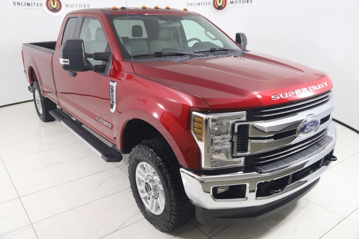 2019 Ford F-250 XLT photo 38