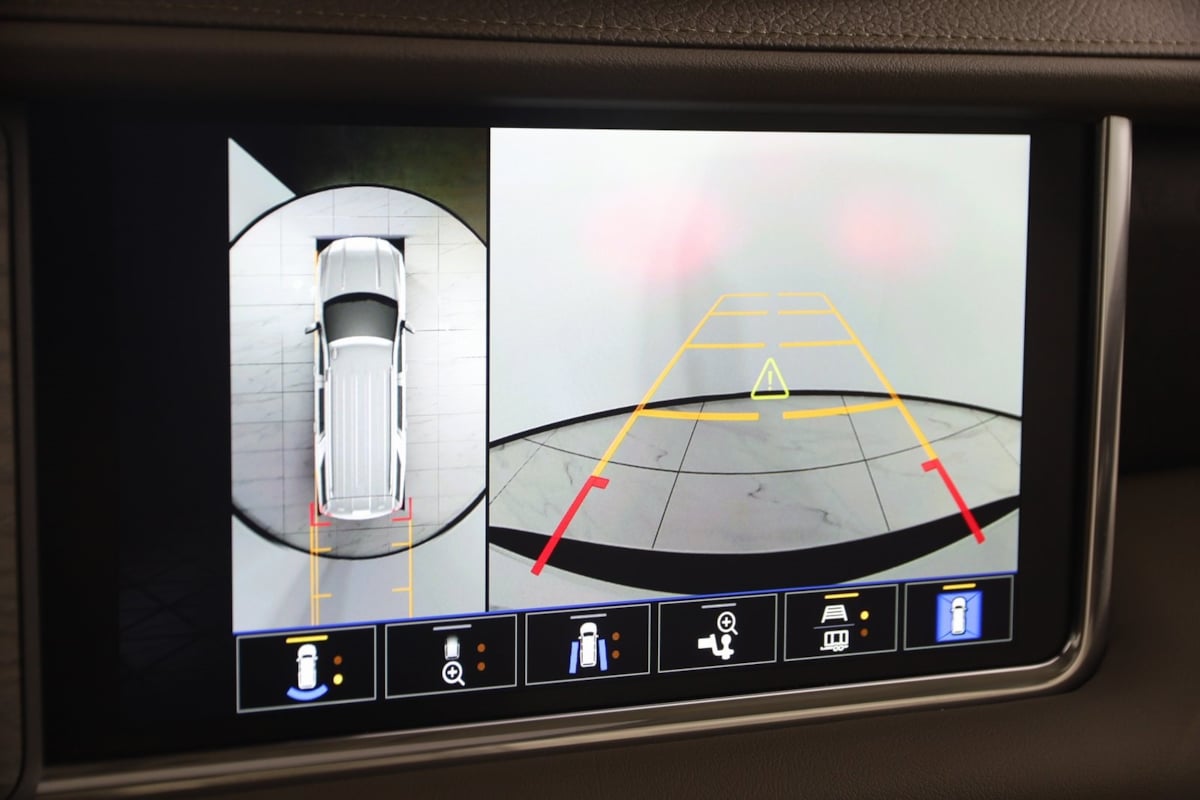 2023 Gmc Yukon Denali photo 8