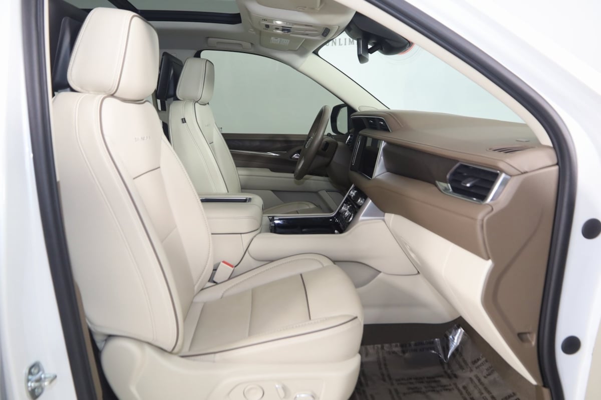 2023 Gmc Yukon Denali photo 11