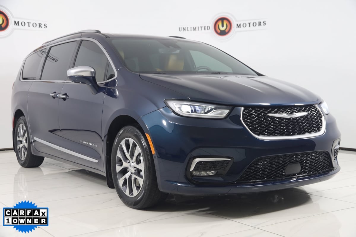 2022 Chrysler Pacifica Hybrid Pinnacle photo 16